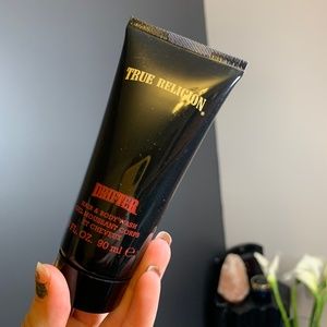 True Religion mens shower gel
